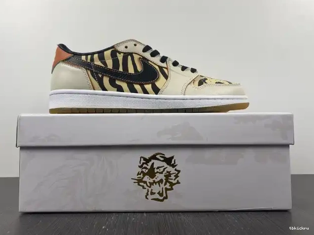 Rep TBK Tiger the of Air Jordan Year DH6932-100 OG Low 1 0616